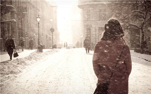 5個(gè)小妙招教你防治產(chǎn)后乳房下垂