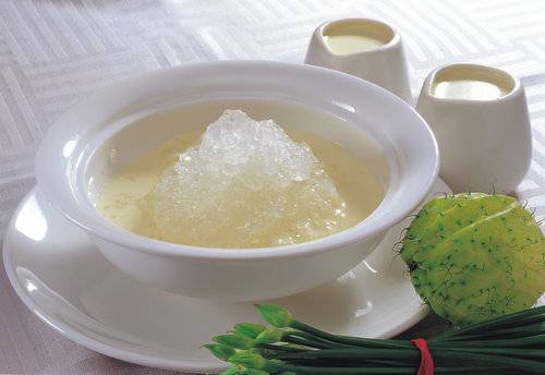 卵巢囊腫能吃燕窩嗎 燕窩的營(yíng)養(yǎng)價(jià)值有哪些