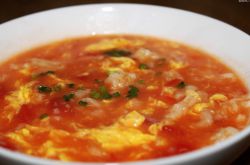 卵巢囊腫的癥狀有哪些 可以吃疙瘩湯嗎