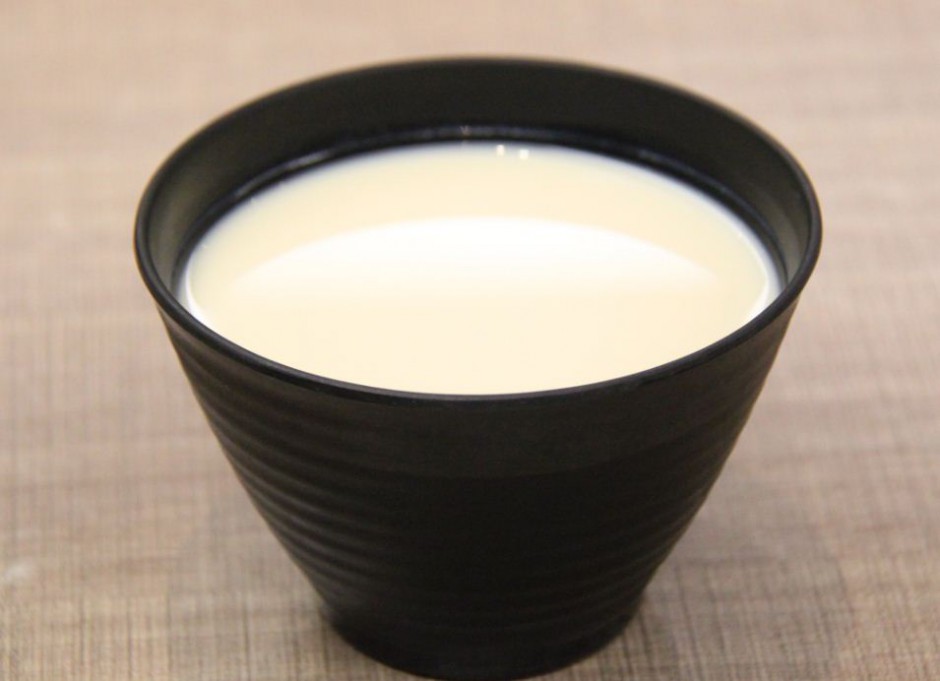 女人吃什么易得乳腺癌 喝豆?jié){竟容易乳腺癌