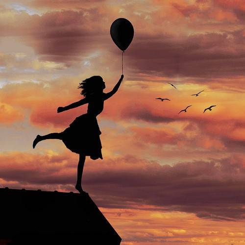 女性絕經(jīng)過(guò)遲小心卵巢腫瘤找上門(mén)