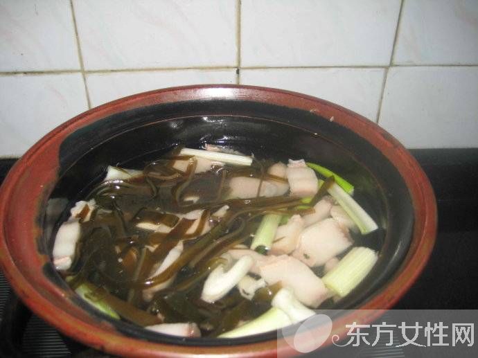 乳腺增生的早期癥狀 據(jù)說(shuō)每個(gè)女生都有乳腺增生