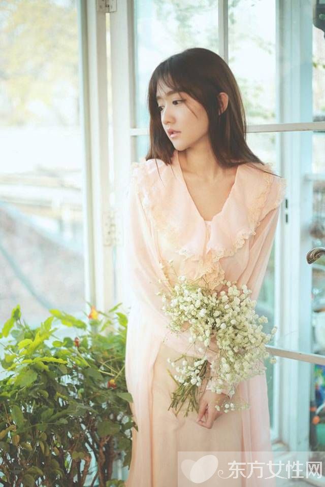 月經(jīng)有血塊是怎么回事 月經(jīng)有血塊怎么調(diào)理