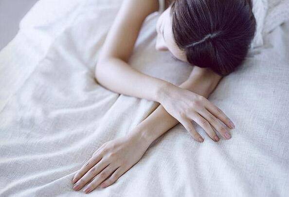 藥物流產(chǎn)的最佳時(shí)間 流產(chǎn)前后的注意事項(xiàng)