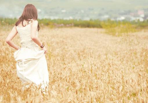 三大表現(xiàn)小心卵巢早衰的侵?jǐn)_