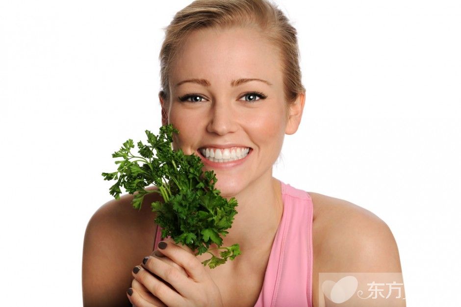 如何治療盆腔炎 這些癥狀居然是盆腔炎的早期表現(xiàn)