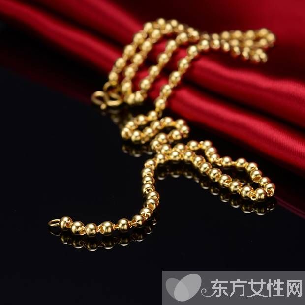 金項(xiàng)鏈怎么清洗 女士選購(gòu)金項(xiàng)鏈要注意什么