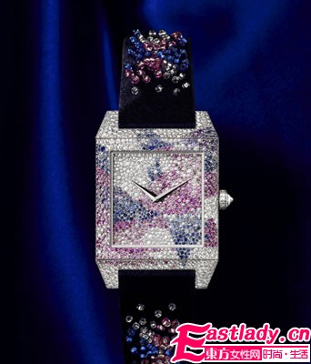 獻(xiàn)禮圣誕         積家推出三款珠寶腕表