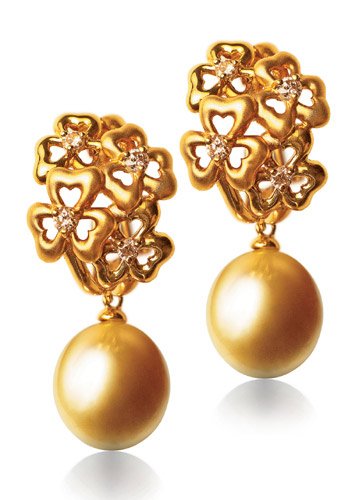 光鮮亮麗的時尚珠寶 女人的最愛