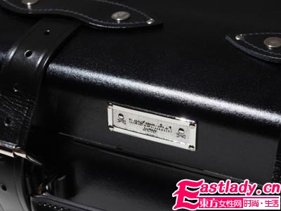 低調(diào)卻不乏品味 Mastermind JAPAN推出暗黑奢華行李箱