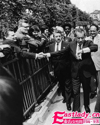 美國(guó)歷屆總統(tǒng)都戴什么腕表 奧巴馬最愛(ài)豪雅