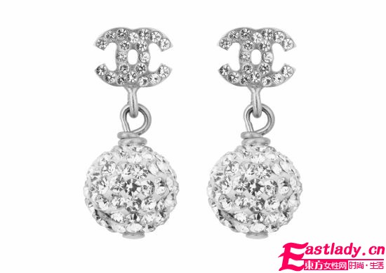 提前預備情人節(jié)禮物 香奈兒柔情蜜意珠寶系列