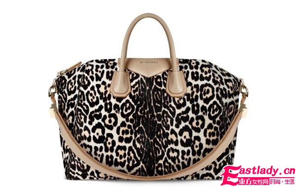 Givenchy推2011新春手袋 新材質(zhì)帶來新感覺