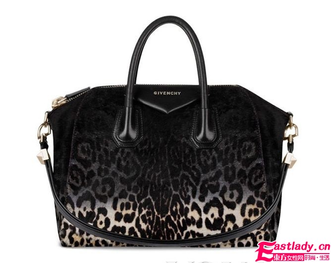 Givenchy推2011新春手袋 新材質(zhì)帶來(lái)新感覺(jué)