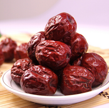 桂圓紅棗茶的做法及功效 女人多吃臉色紅潤