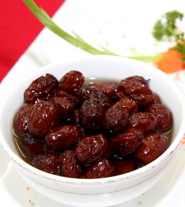 女性吃紅棗會(huì)帶來(lái)哪些好處