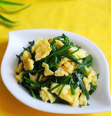 韭菜炒核桃仁的功效 男人吃補(bǔ)助腎陽