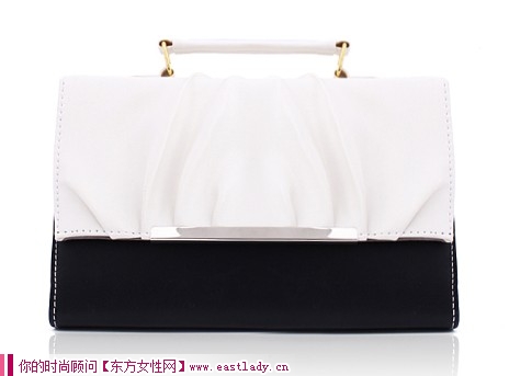 時尚女士包包可拎可背兩用設(shè)計 讓你的出行更加方便