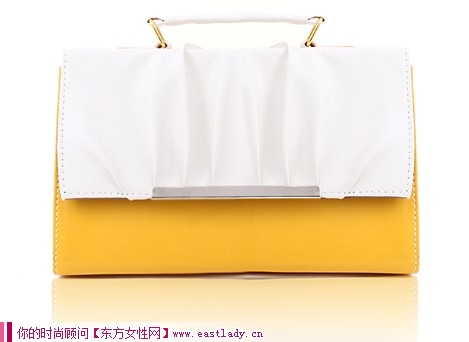 時尚女士包包可拎可背兩用設(shè)計 讓你的出行更加方便