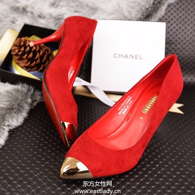 最新款女性單鞋體驗(yàn)低調(diào)的時尚