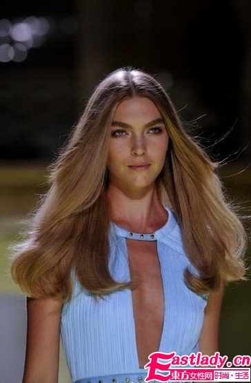 2012春夏時裝周十大超模引關(guān)注