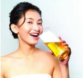 喝啤酒會(huì)胖嗎？大量喝喝啤會(huì)導(dǎo)致發(fā)胖