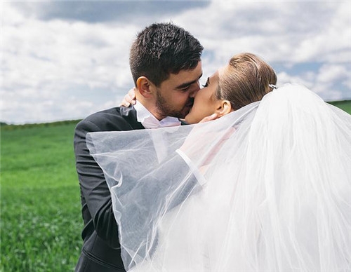 天秤座男生喜歡一個人的表現(xiàn) 喜歡的女生類型