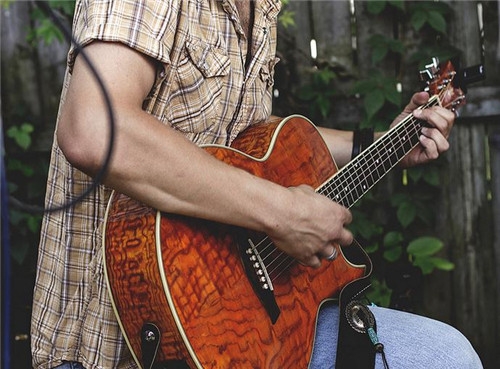 處女座男生喜歡一個人的表現(xiàn) 喜歡的女生類型