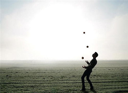 射手座男生喜歡一個(gè)人的表現(xiàn) 喜歡的女生類(lèi)型