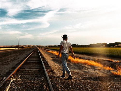 天秤座男生喜歡一個人的表現(xiàn) 喜歡的女生類型
