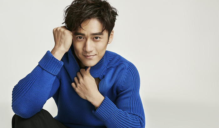 蔣勁夫籃球運(yùn)動(dòng)時(shí)尚寫(xiě)真 胸口半露盡顯型男本色