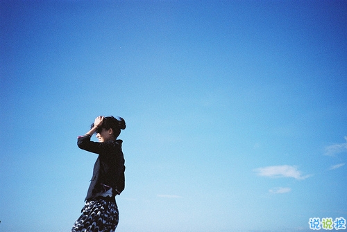 對(duì)于感情我認(rèn)輸?shù)恼f說帶圖片 心碎難過說說感到撕心裂肺8