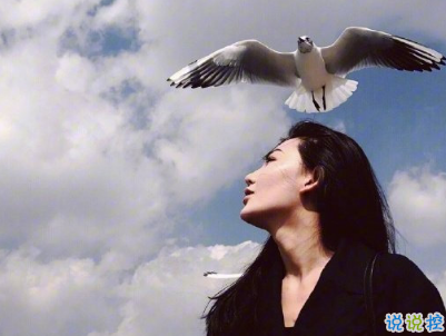 發(fā)朋友圈的簡(jiǎn)單唯美心情說(shuō)說(shuō)帶圖片 女生唯美心情說(shuō)說(shuō)大全13