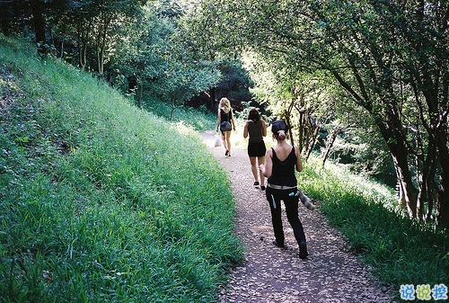 青春友情天長(zhǎng)地久的說(shuō)說(shuō)帶圖片 萬(wàn)水千山有你們陪我一起走過(guò)15