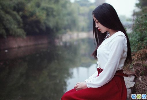 甜蜜情侶的戀愛愛情說說帶圖片 我相信星星會(huì)說話石頭會(huì)開花9