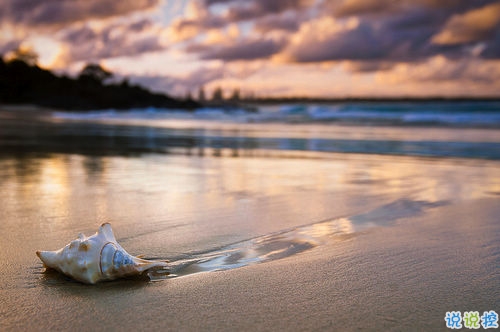 心疼一個(gè)人的愛(ài)情說(shuō)說(shuō)帶圖片 愛(ài)情總是讓人哭泣感到難過(guò)1