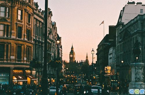 有點(diǎn)傷感的愛情說說帶圖片 失去一個(gè)人后是什么感覺 13