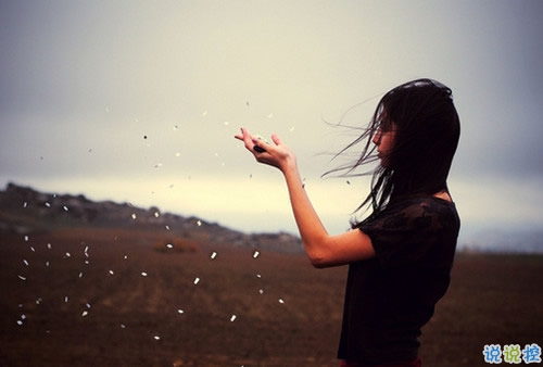 2018點(diǎn)贊最多的說(shuō)說(shuō)加圖片：速熱的人也速凍，熱鬧的人易散場(chǎng)3