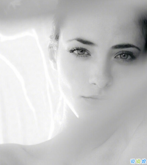 2018愛(ài)情治愈系文字說(shuō)說(shuō)配圖 經(jīng)典又治愈的說(shuō)說(shuō)圖片大全最新版8