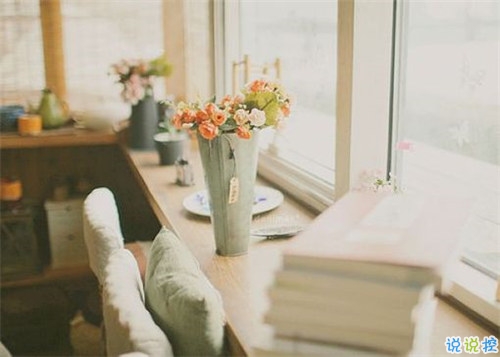 朋友圈用歌詞表達(dá)心情的傷感說(shuō)說(shuō) 歌曲表達(dá)傷感心情說(shuō)說(shuō)配圖11