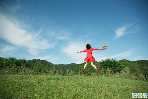 甜蜜情侶的戀愛愛情說說帶圖片 我相信星星會(huì)說話石頭會(huì)開花1
