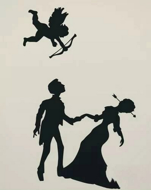 微信說說帶圖片：這個世界，看你二的人很多，陪你二的人很少9