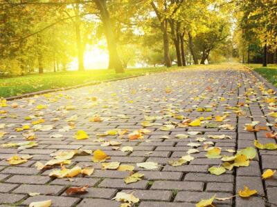 空間經(jīng)典說(shuō)說(shuō)帶圖片，QQ空間經(jīng)典說(shuō)說(shuō)圖片