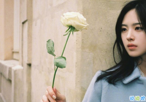 微博說說說到心坎上帶圖片 總有這么一個人會讓你毫無原因地笑起來 ?8