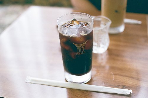 有詩(shī)意的簡(jiǎn)單但很有內(nèi)涵的說(shuō)說(shuō)帶圖片 躲過(guò)了爭(zhēng)吵決絕熬不過(guò)歲月漫長(zhǎng)8