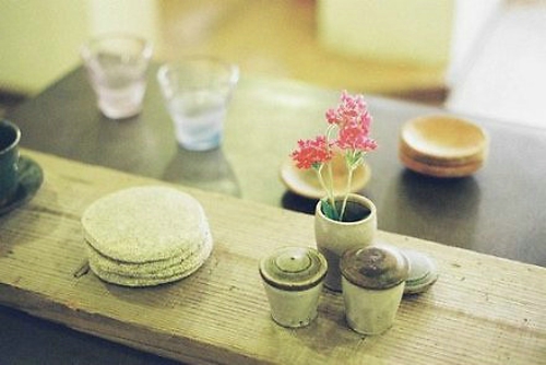 有哪些詩歌讀到后心里像開出了一朵花？2