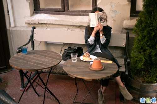 文字控關(guān)于青春成長的唯美說說和圖片 年華是一場(chǎng)無聲劇14