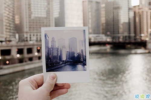 2019抖音經(jīng)典愛情說說帶圖片 長大后逐漸懂得的愛情道理12