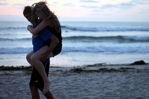 情侶告白時(shí)的甜蜜溫馨小句子 暖暖的情話句子1