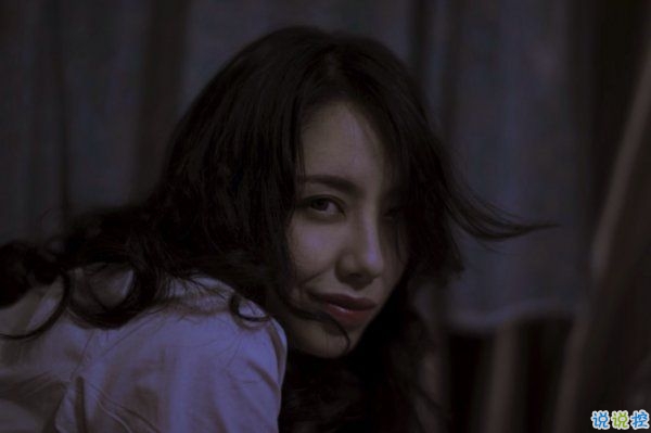 適合發(fā)說(shuō)說(shuō)的對(duì)一個(gè)人失望想放棄的傷感難過(guò)圖片和句子3